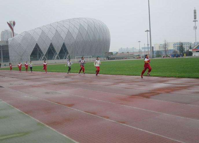 貴陽(yáng)市第十九中學(xué)怎么樣，好不好