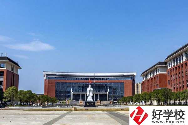 永州五年一貫制招初中生嗎？五年制大專有什么優(yōu)勢？