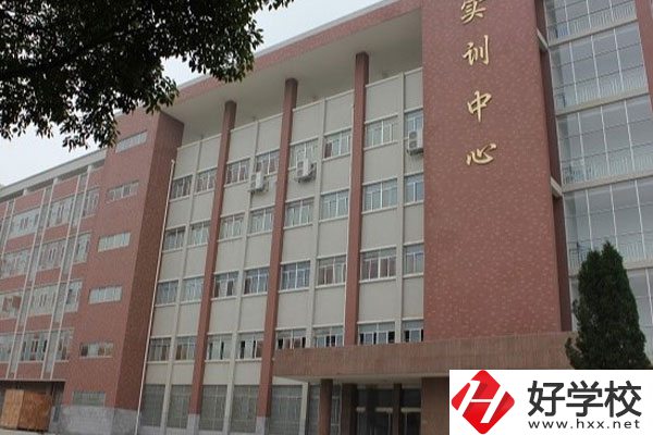 岳陽市高級技工學校怎么樣，開設(shè)了哪些招生專業(yè)？