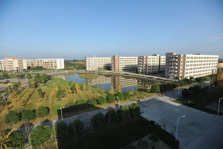 四川管理職業(yè)學院