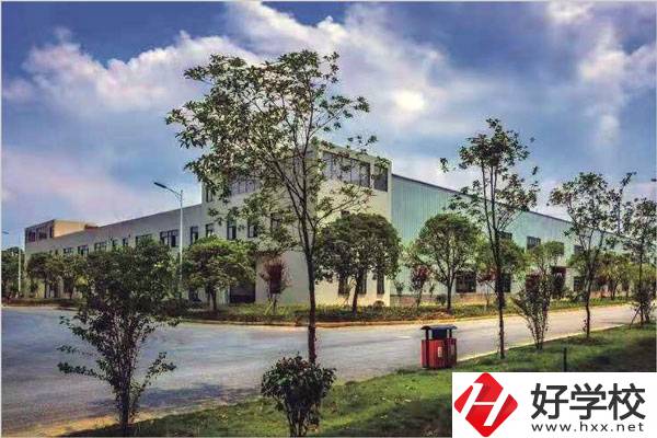 邵陽第二紡織機(jī)械廠技工學(xué)校教學(xué)樓