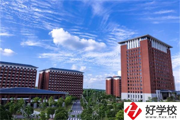 湖南排名前三的藝術(shù)中專是哪些？藝術(shù)專業(yè)可以升學(xué)嗎？