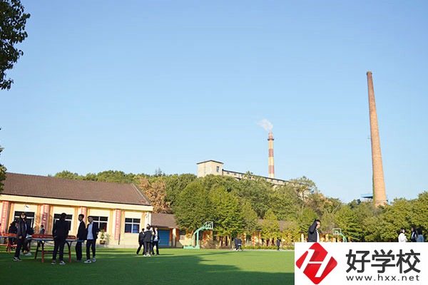 常德海乘職業(yè)學校運動場