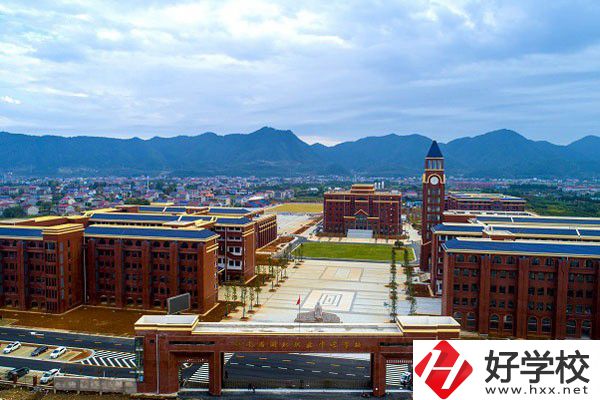 湖南省湘北職業(yè)中專學(xué)校位置在哪里？辦學(xué)條件怎么樣？